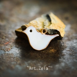 Pendentif oiseau nacre naturelle 25x16.5 mm X1 Pendentif laiton et nacre
