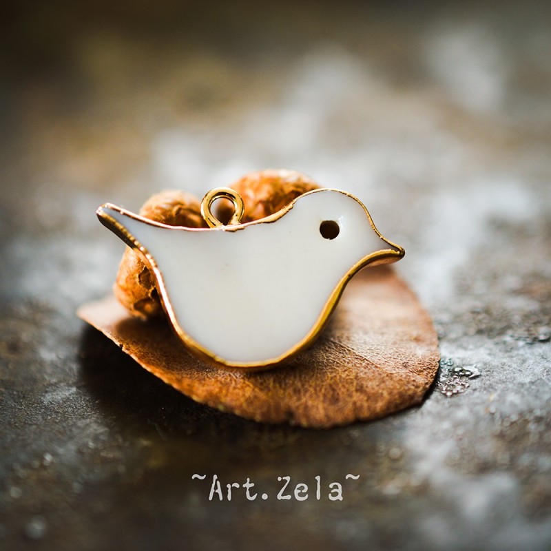 Pendentif oiseau nacre naturelle 25x16.5 mm X1 Pendentif laiton et nacre