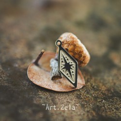 Petits pendentifs losanges argentés 15x6mm X2 Acier inoxydable gravé