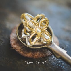 Fleurs au style vintage transparent doré 17mm X10 Perles acrylique