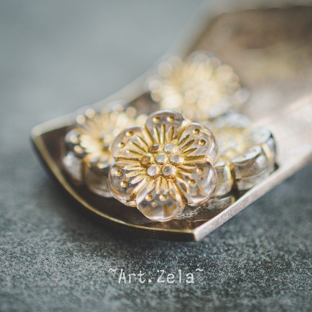 Fleurs transparentes gris clair doré 13mm X10 Perles acryliques