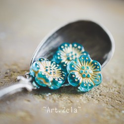 Perles fleurs turquoise et doré 13mm X10 Perles acryliques