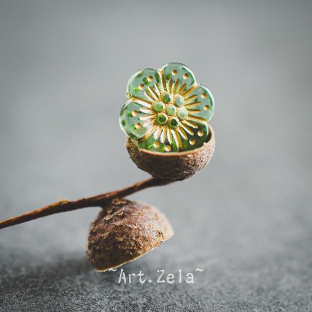 Perles fleurs vert et doré 13mm X10 Perles acryliques