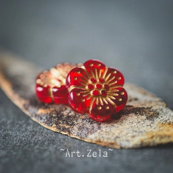 Perles fleurs rouge et doré 13mm X10 Perles acryliques