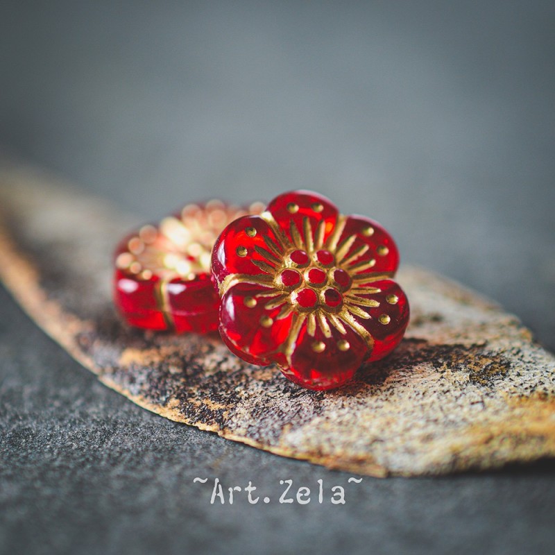 Perles fleurs rouge et doré 13mm X10 Perles acryliques