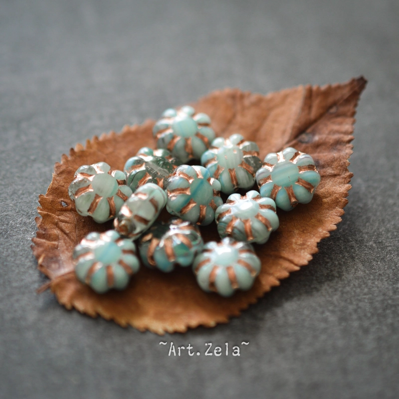 Fleurs de cactus bleu turquoise 9mm X20 Perles verre tchèque opalescent