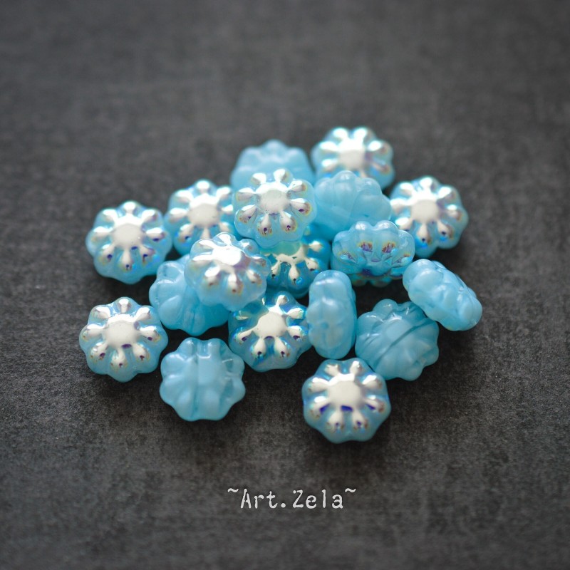 Fleurs de cactus bleu glacier 9mm X20 Perles verre tchèque opalescent