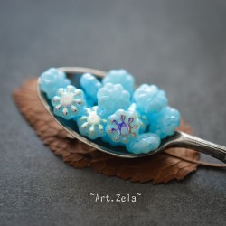 Fleurs de cactus bleu glacier 9mm X20 Perles verre tchèque opalescent