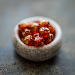 Facettes rouge rubis doré 4mm X50 Perles verre tchèque transparent