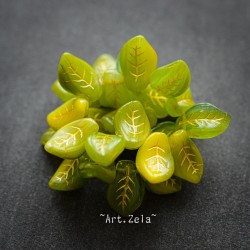 Feuilles citron vert et doré 14mm X8 Perles verre tchèques