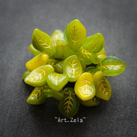 Feuilles citron vert et doré 14mm X8 Perles verre tchèques