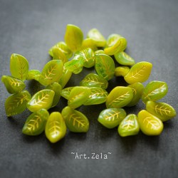 Feuilles citron vert et doré 14mm X8 Perles verre tchèques