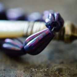 Gouttes opaques indigo violet 15x8mm X4 Perles verre tchèque métallisé