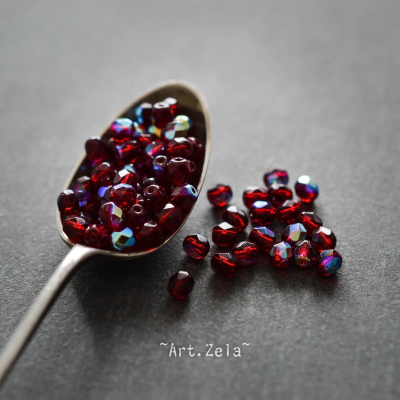 Facettes rouge garnet 4mm X40 Perles verre tchèque AB