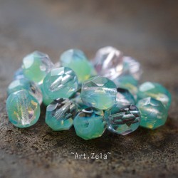 Facettes turquoise clair 6mm X15 Perles verre tchèque transparent