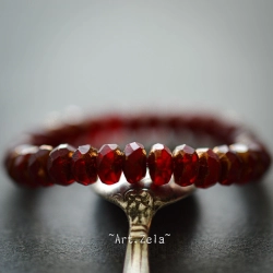 Mini rondelles rouges 5mm X30 Perles Verre Tchèque Facetté Mat