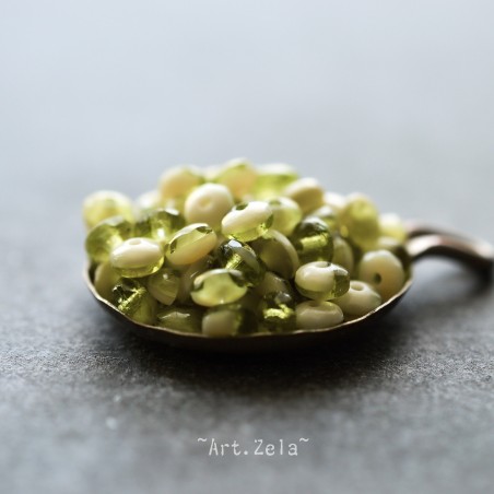 Mini rondelles bicolores 3x2mm X50 Perles verre tchèque beige vert