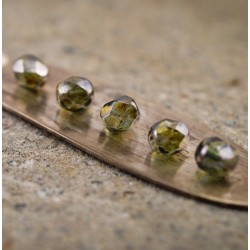 Facettes vert bronze 6mm X22 Perles verre tchèque