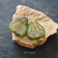 Lys vert bronze opalescent 13mm X6 Perles verre tchèque mat