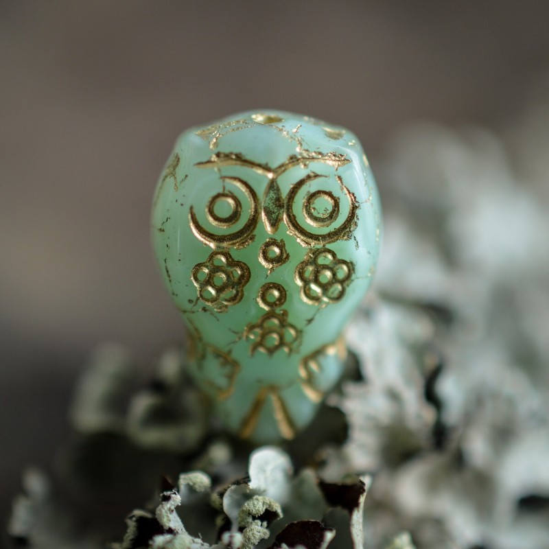 Chouette hibou vert tilleul doré 15mm X2 Perles verre tchèque