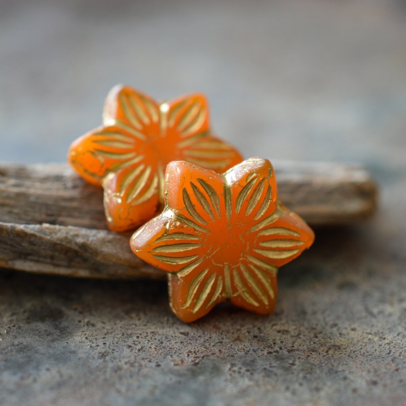 Fleur étoile orange bronze 16mm X2 Perles verre de Bohême