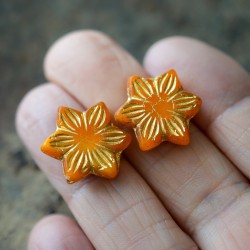 Fleur étoile orange bronze 16mm X2 Perles verre de Bohême