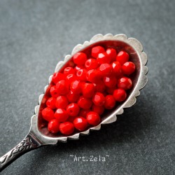 Facettes rouge vif 4mm X50 Perles verre tchèque opaque