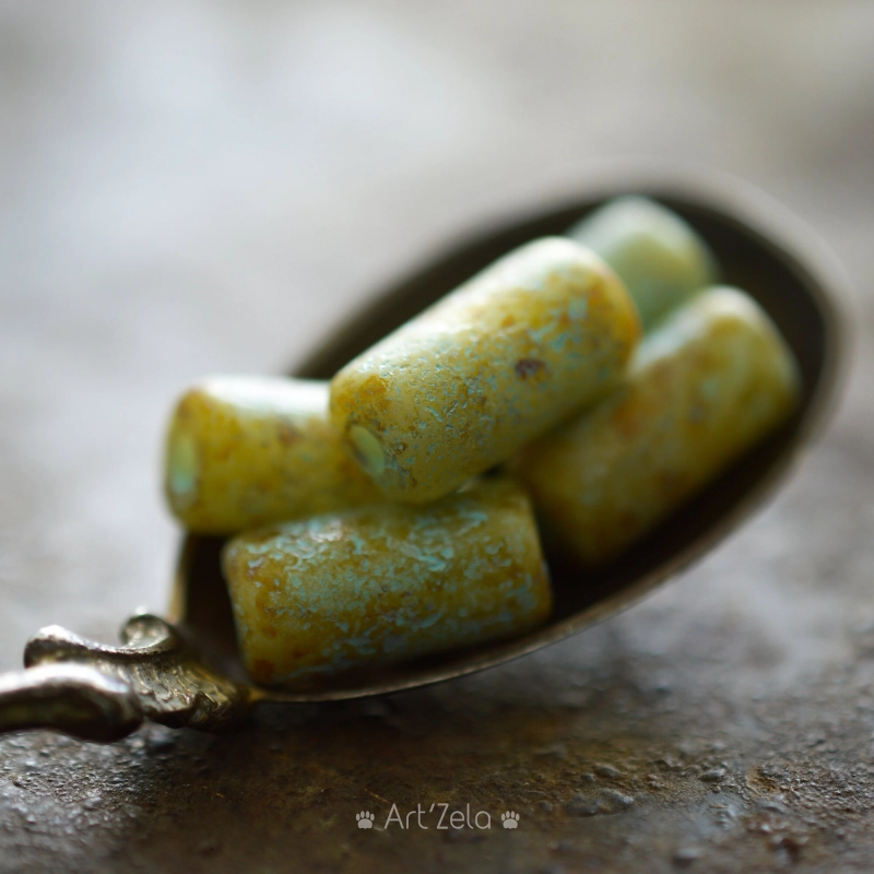 Tubes miel turquoise 14mm X4 Perles verre tchèque Picasso mat