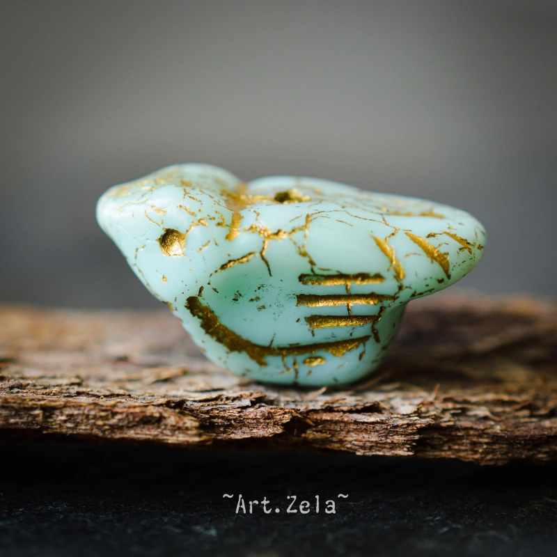 Oiseau vert menthe doré 22mm X1 Perle verre tchèque