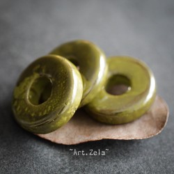 Rondelles vert olivine 18mm X4 Perles céramique émaillée