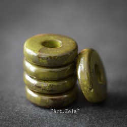 Rondelles vert olivine 18mm X4 Perles céramique émaillée