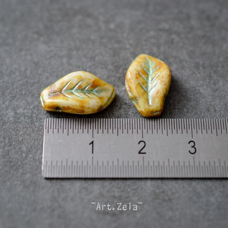 Feuilles ivoire turquoise Picasso 14mm X10 Perles verre tchèque