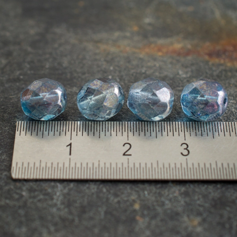 Facettes bleu montana 8mm X10 Perles verre tchèque