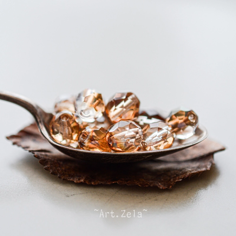 Perles ambre clair irisé 8mm X10 Perles verre tchèque facetté
