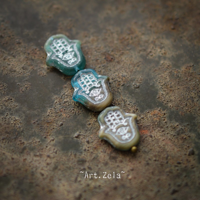 Perles main Hamsa kaki bleu turquoise 15mm X4 Perles Verre Tchèque