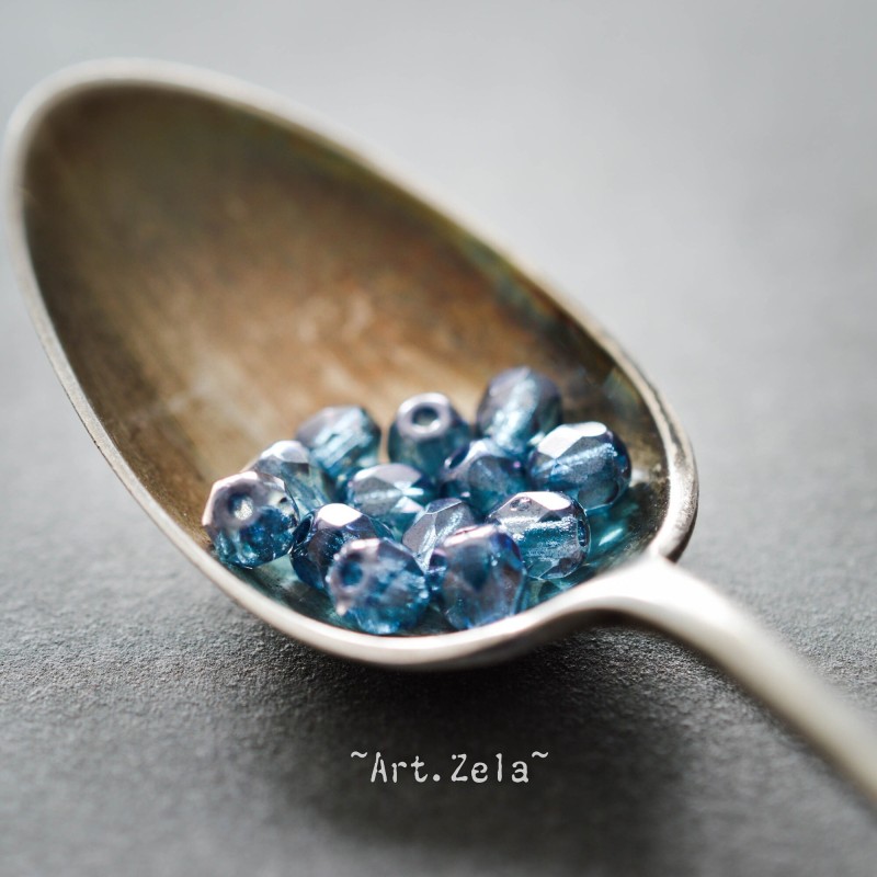 Facettes bleu cæruleum 4mm X50 Perles verre tchèque lustré