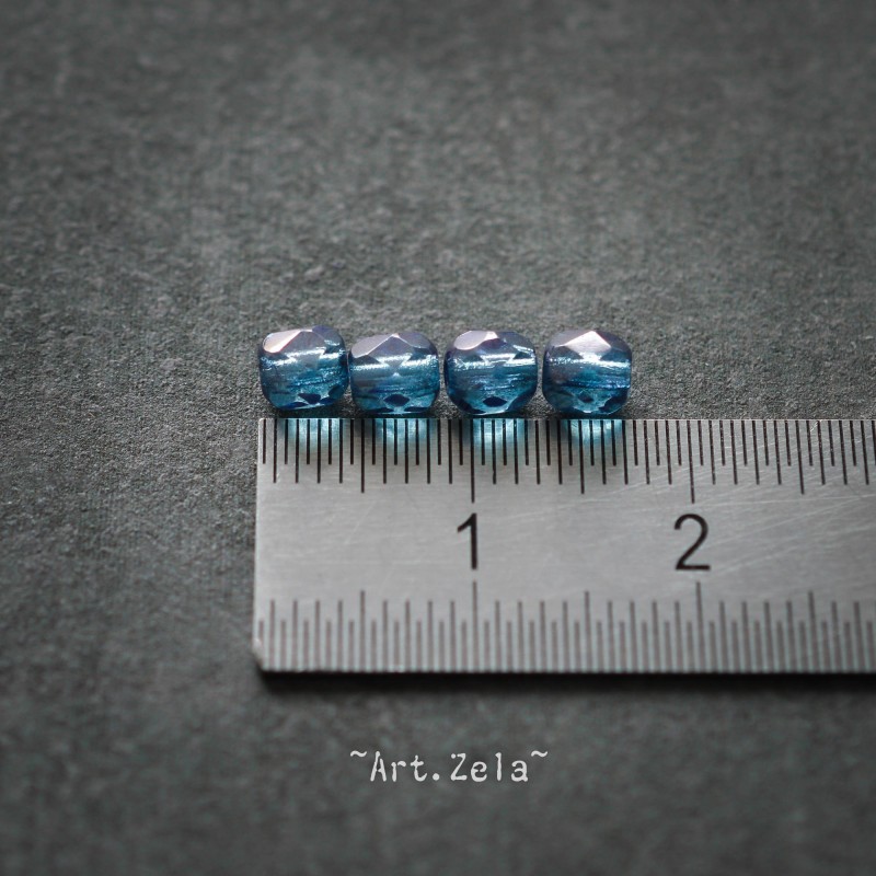 Facettes bleu cæruleum 4mm X50 Perles verre tchèque lustré