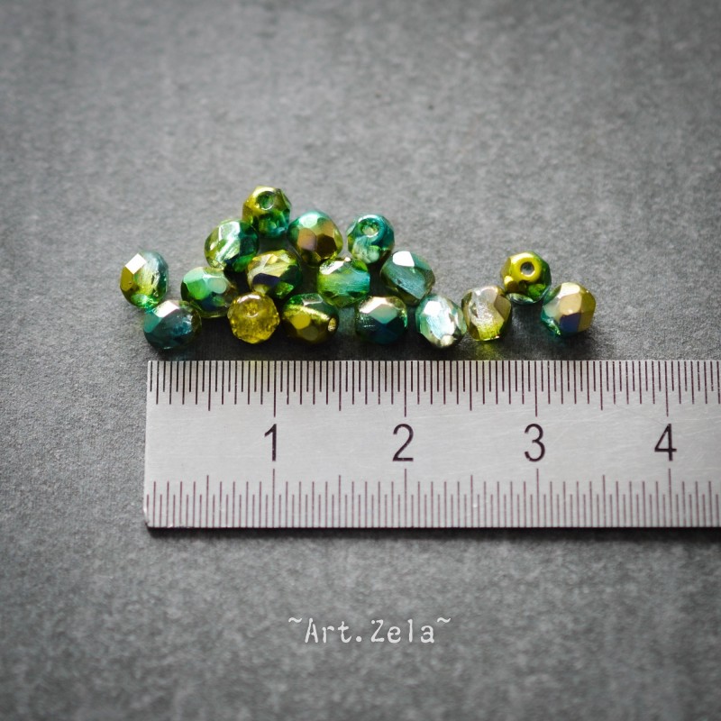 Facettes mix verts métallisés 4mm X50 Perles verre tchèque brillant