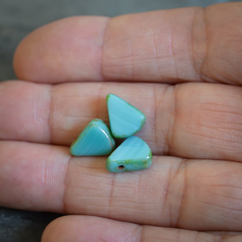 Triangles vert turquoise Picasso 10mm X20 Perles verre tchèque opaque