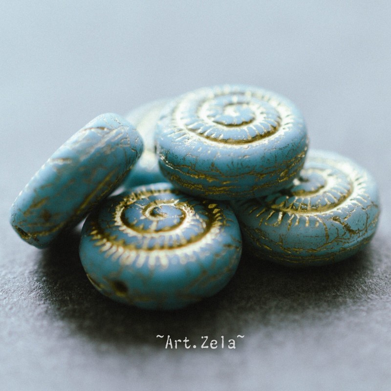 Perles nautilus bleu clair bronze 14mm X2 Perles verre tchèque dépoli