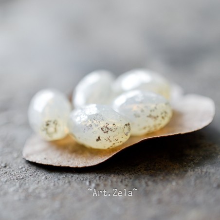 Olives facettes blanc doré 12mm X6 Perles verre tchèque opalescent