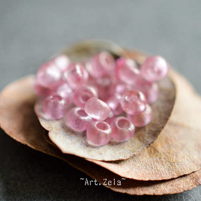 Rocaille rose lilas doré 6/0 (~4mm)  X86 Perles verre tchèque
