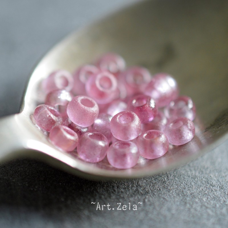 Rocaille rose lilas doré 6/0 (~4mm)  X100 Perles verre tchèque