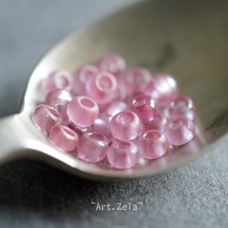 Rocaille rose lilas doré 6/0 (~4mm)  X86 Perles verre tchèque
