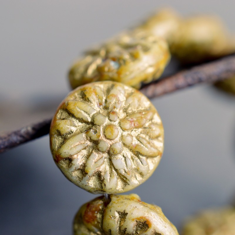 Dahlias ocre Picasso 15mm X4 Perles verre tchèque mat