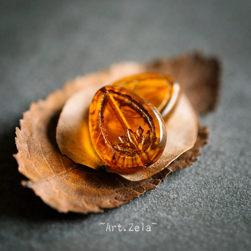 Fleurs de lotus miel bronze 18mm X2 Perles verre tchèque transparent