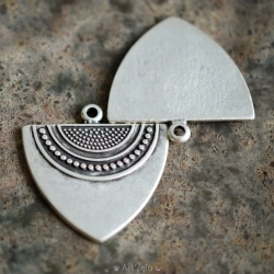 Pendentif style ethnique 35mm X1 Métal plaqué argent