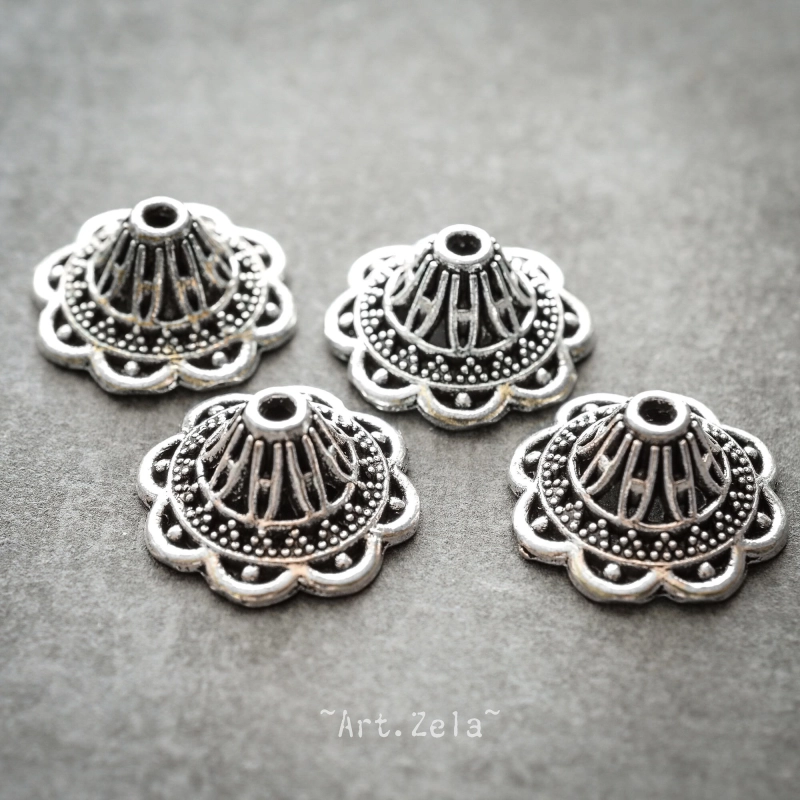 Grandes coupelles métal argenté ajouré 18mm X2 Calottes forme fleur