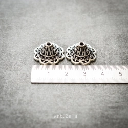 Grandes coupelles métal argenté ajouré 18mm X2 Calottes forme fleur