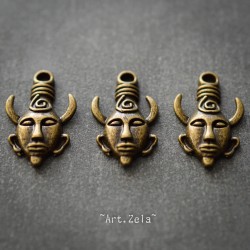 Petits pendentifs masques primitifs 32mm X2 Breloque métal ton bronze